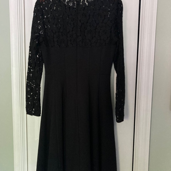 Boden Floral Lace Upper A-Line Pleated Longsleeve Black Dress - Size 6 R - Picture 4 of 11